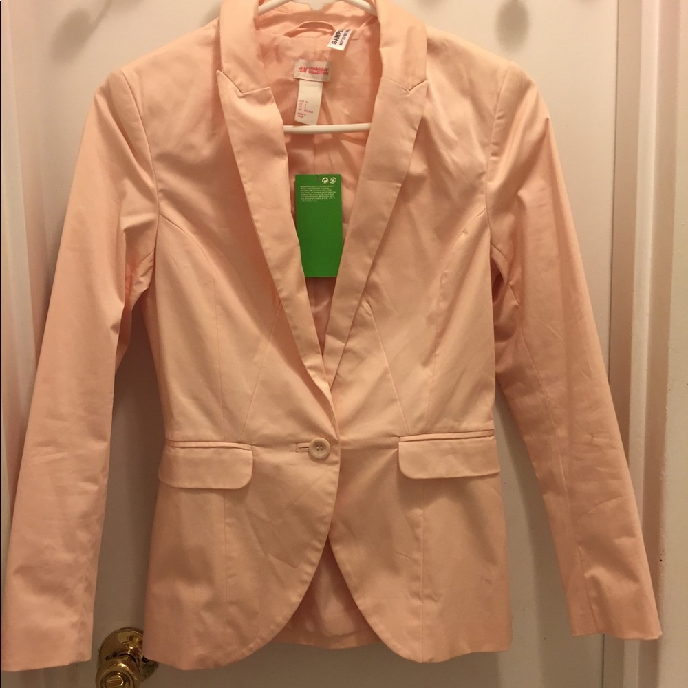 Baby pink H&M blazer